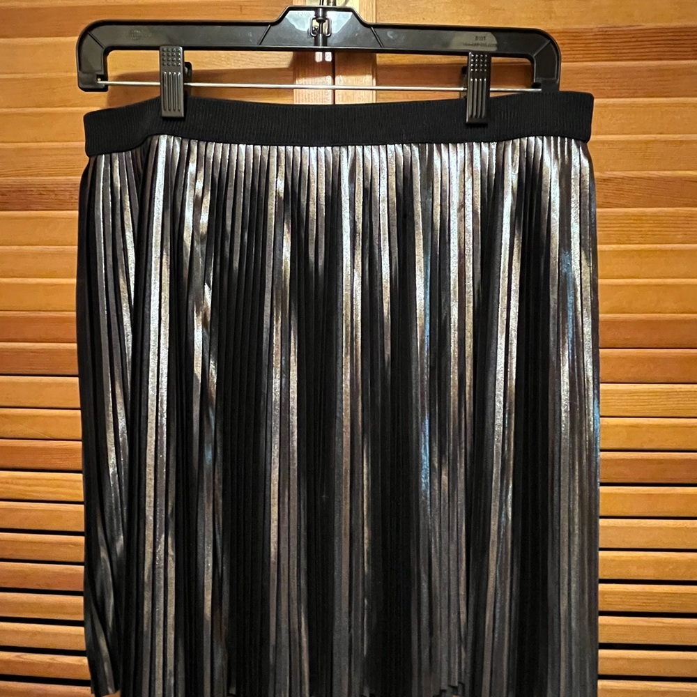 Express Black Pleated Midi Skirt Cocktail
